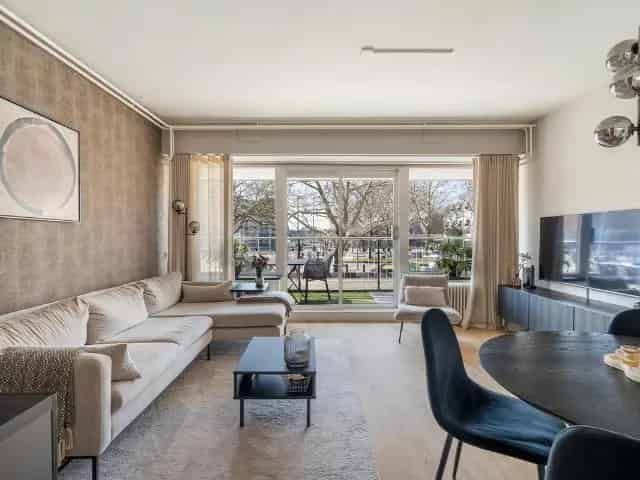 2 Kamer Appartement Rotterdam Bentinckplein 56m2