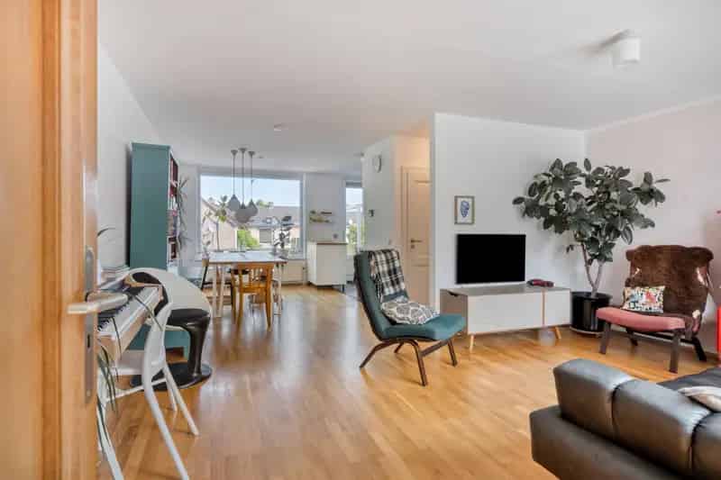 Ruime Tweekapper 4 slaapkamers Vaals