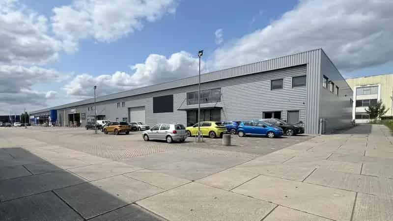 Bedrijfshal te Huur Den Bosch 2600m² A59 A2