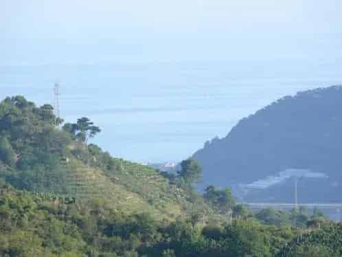 Ruïne met Zeezicht te Dolceacqua Ligurië Renovatieproject