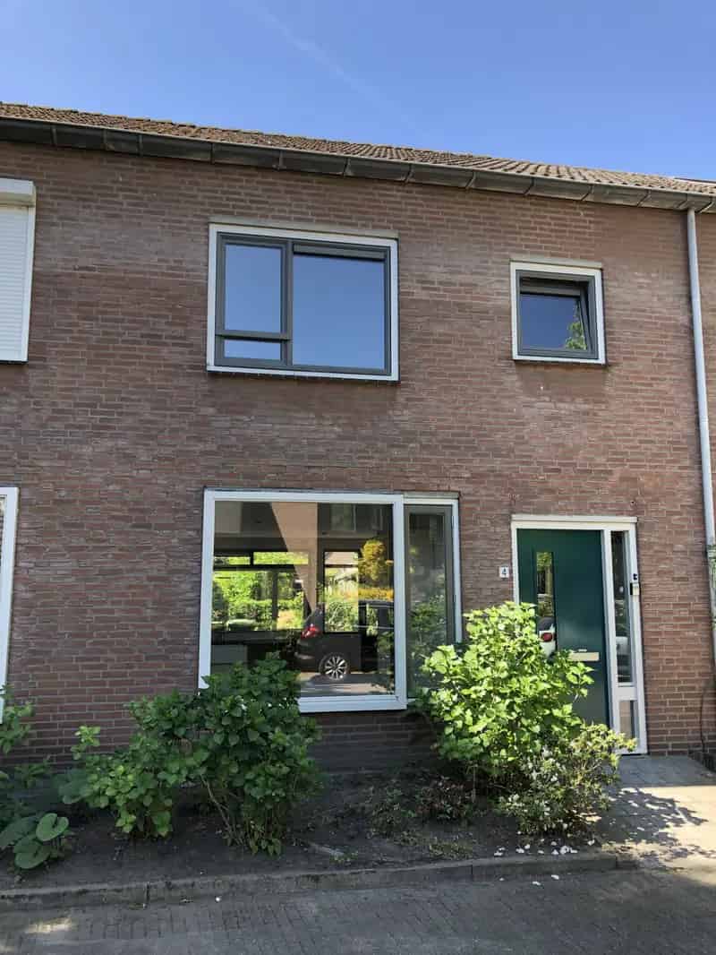 Rustige woning nabij Hazelaarpark met tuin