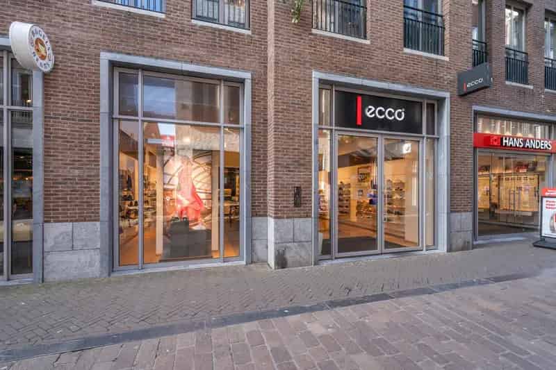 Winkel te huur Venlo 134m2 Maasboulevard A1 locatie