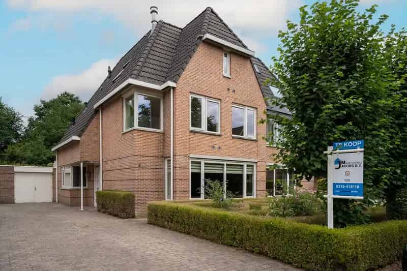 Herenhuis te koop Bennekom 5 slaapkamers 200m2