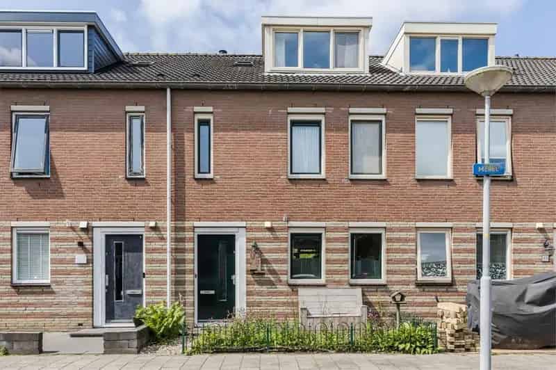 Ruime Tussenwoning 4 Slaapkamers Heemskerk