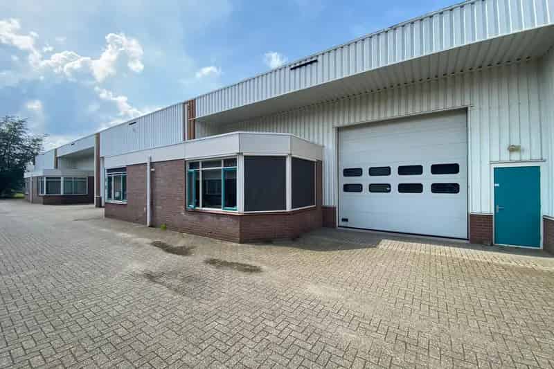 Bedrijfshal te Huur Almelo 540m² Bedrijvenpark Twente