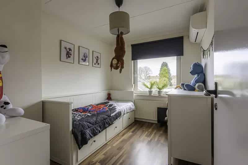 Ruim halfvrijstaand woonhuis Schaesberg