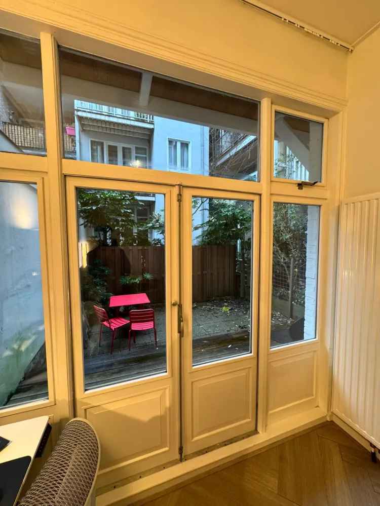 1 bedroom apartment with Garden in De Pijp