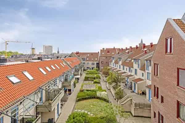 Ruime 4-kamer Maisonnette Schiedam Centrum Balkon Lift