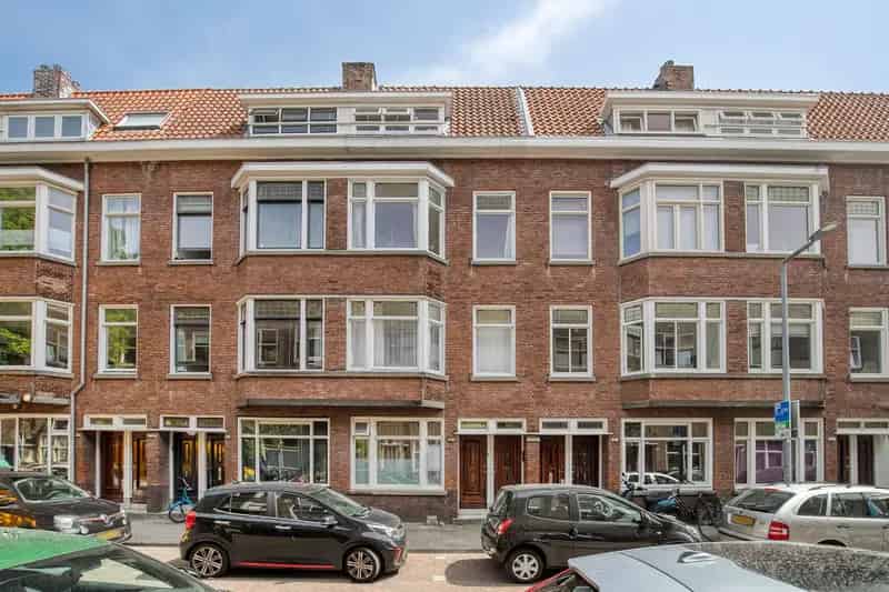 Appartement te koop Rotterdam: Instapklare benedenwoning met tuin