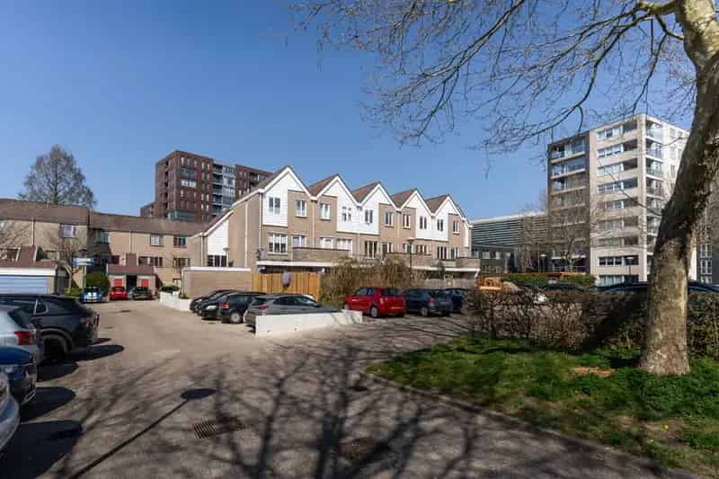 3 Slaapkamers Maisonnette Maarssen Nabij Station en Winkels