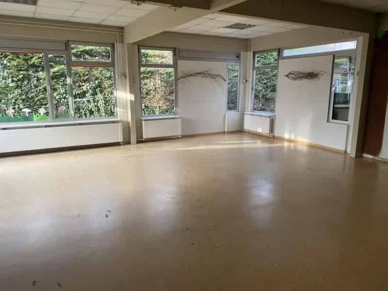Antikraakwoning Zwijndrecht 49m2 nabij Station