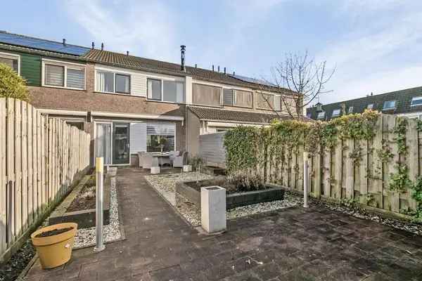 Ruime Tussenwoning Moordrecht 3 slaapkamers zonnige tuin