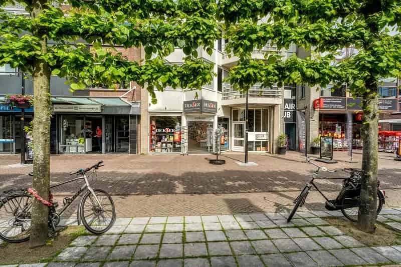 Winkelruimte te huur Voorschoten 200m²