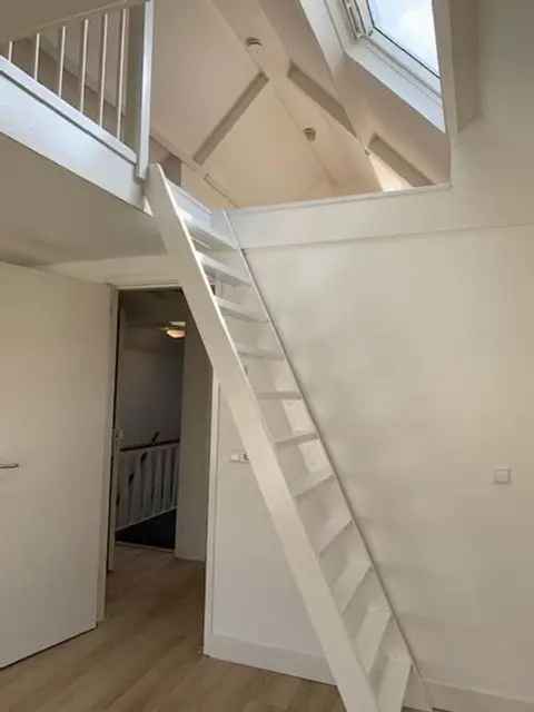 Bovenwoning Haarlem 3 Kamers 50m2