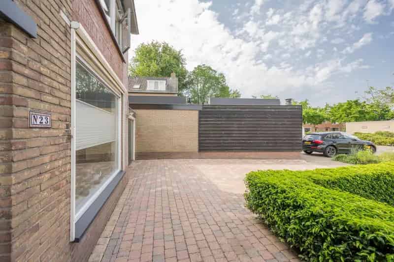 Tweekapper Voorthuizen 3 slaapkamers grote garage zonnige tuin