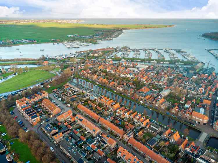 Gerenoveerde woning in hartje Monnickendam