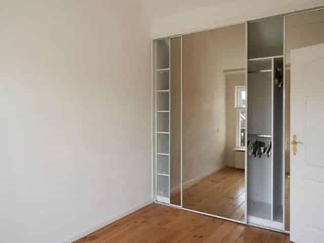 Ruime Tussenwoning Muiderberg Nabij Gooimeer