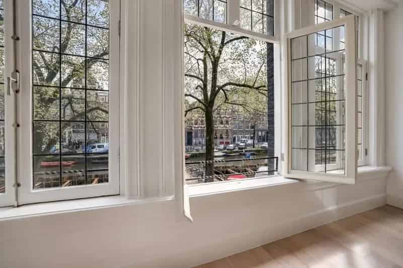 100m2 appartement te Amsterdam Oudezijds Achterburgwal