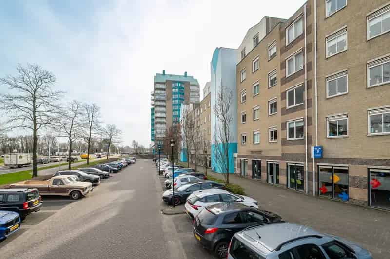 Winkelruimte te Huur Hellevoetsluis 100m2 Winkelcentrum Struytse Hoeck