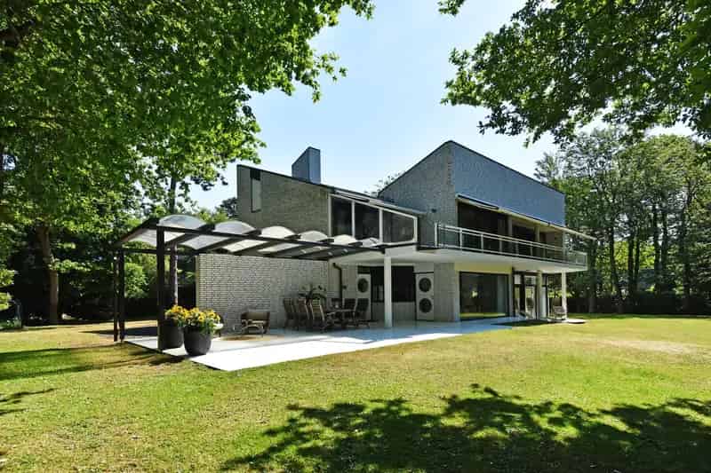 Luxe villa Wassenaar 3355m2 grond zwembad sauna gym