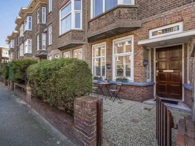 3-Kamer Benedenwoning Hoog Buurlostraat Den Haag