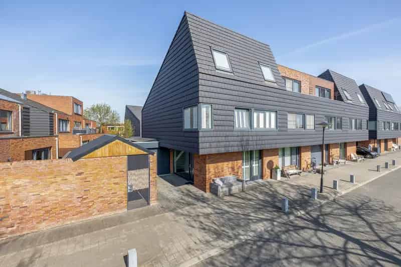 Huis te koop: Tirionstraat 1 2761 LV Zevenhuizen (ZH) 