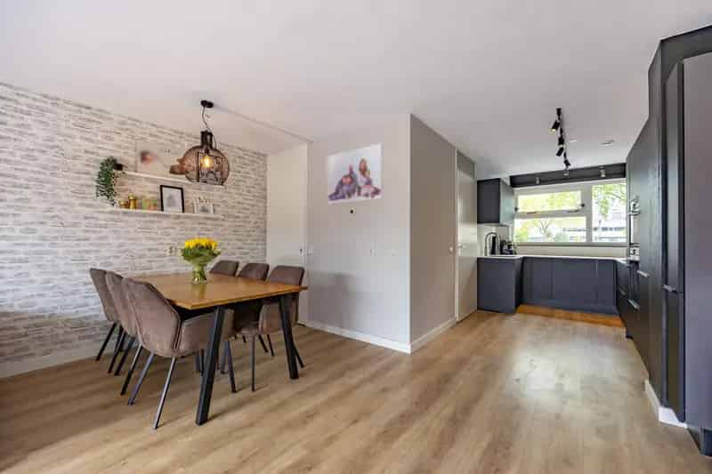 4-Kamer Tussenwoning Den Haag  Energiezuinig  Moderne Keuken Badkamer