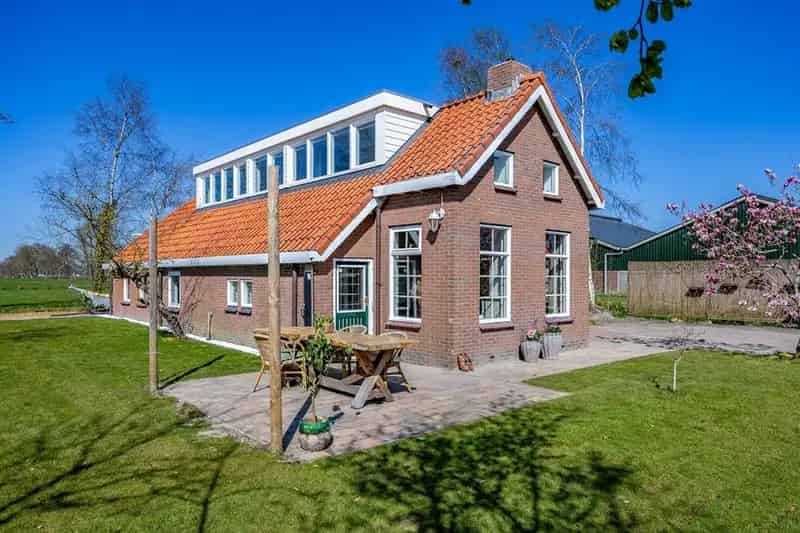Vrijstaande woning 4 slaapkamers Nabij Marum