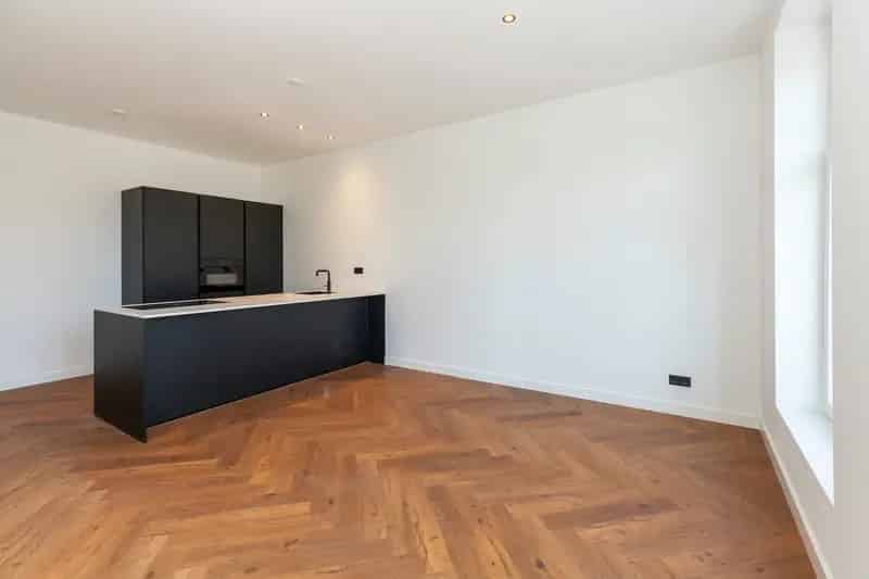 Luxe gerenoveerde woning Spoorsingel Rotterdam