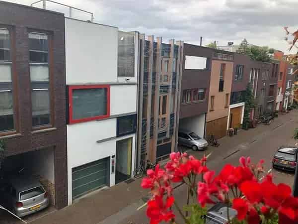 Te Huur: 3 Slaapkamers Huis Amsterdam Oostelijke Haven Garage Terras
