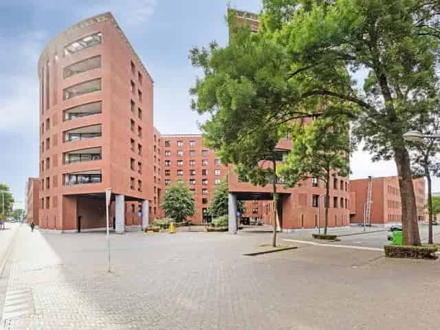 Ruim Appartement Maastricht Ceramiqueterrein 103m2
