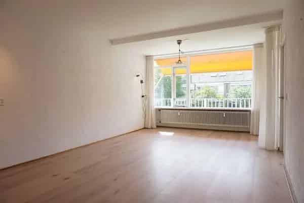 Ruim 2 Kamer Appartement Hillegersberg Nabij Winkels