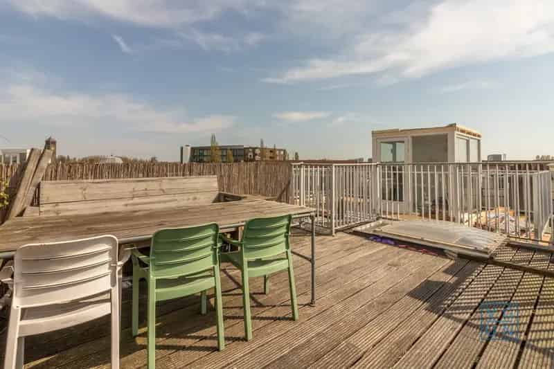 Appartement Amsterdam Zuid: Licht, Ruim, Dakterras