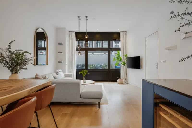 3 Kamer Benedenwoning Oud Zuid Amsterdam 85m2