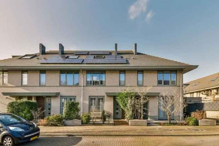 6-kamer Eengezinswoning Westwijk 147m²