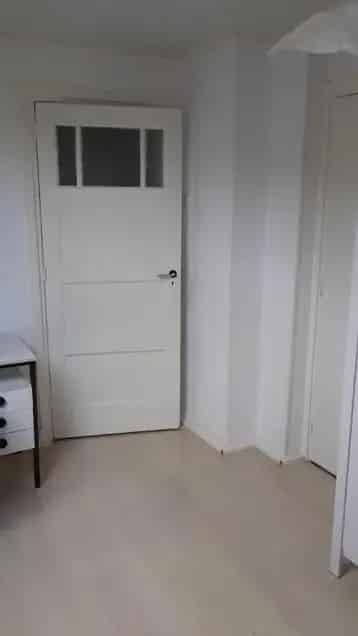 Kamer Breda Huisgenote Vrouw