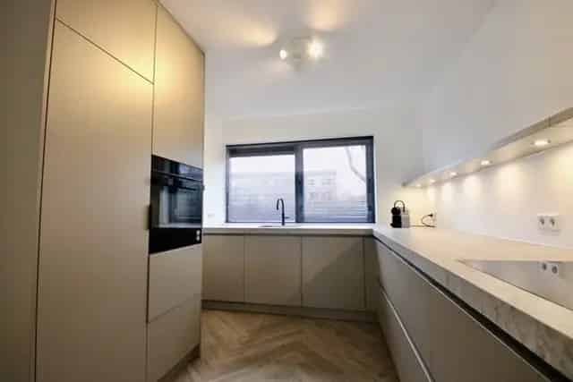 Hoekwoning Haarlem 6 kamers 132m2 te huur