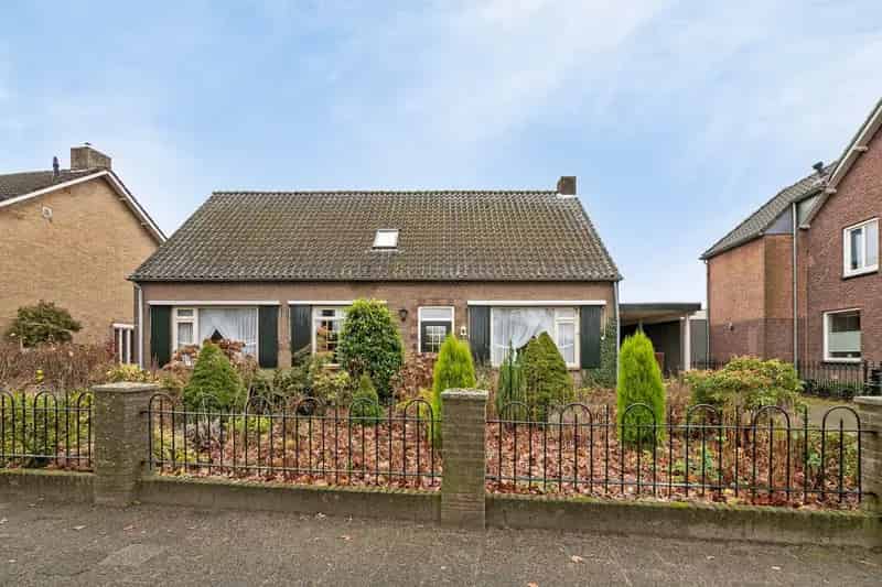 Huis te koop Boschweg Schijndel: Ruime woning met veel potentie