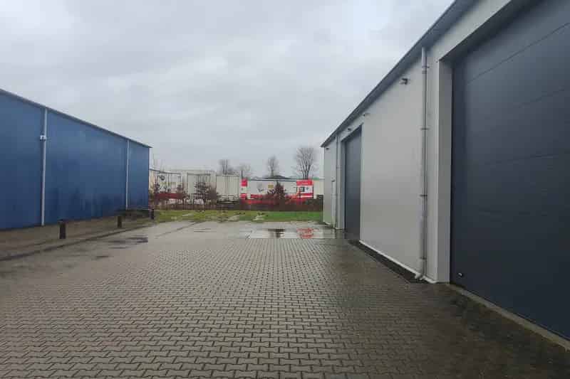 Bedrijfshal te Huur Balk 215m2 Geisoleerd