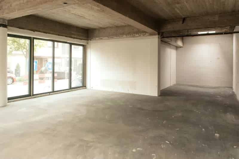 Appartement IJmuiden: 89m² casco woning met renovatiemogelijkheden