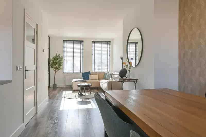 Ruim 6-Kamerappartement Haarlem Noord 4 slaapkamers 2 Balkons