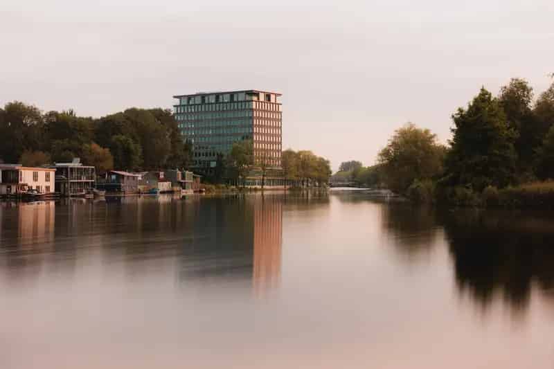 Kantoorruimte Amsterdam Zuid Staal Kade BREEAM Outstanding