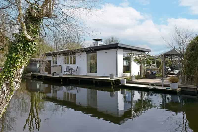 Watervilla Wilnis Ruime Tuin 5 Slaapkamers Sauna