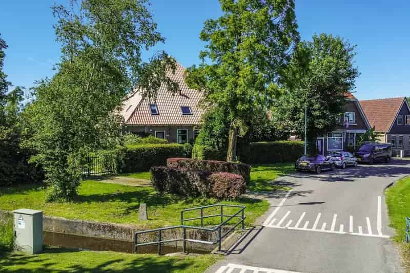 Stolpboerderij Assendelft 299m² 2305m² grond Landelijk Wonen