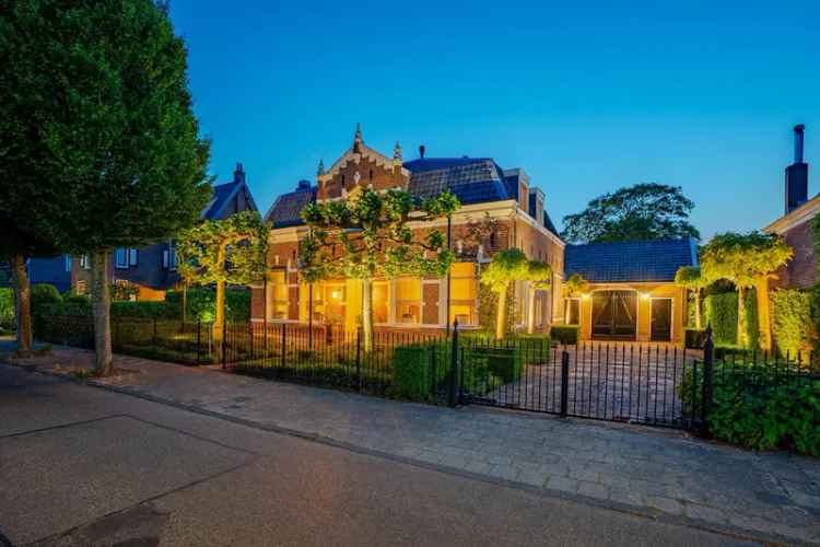 Villa Te Koop in 19, Burgemeester Letteweg, Oostvoorne, Zuid-Holland