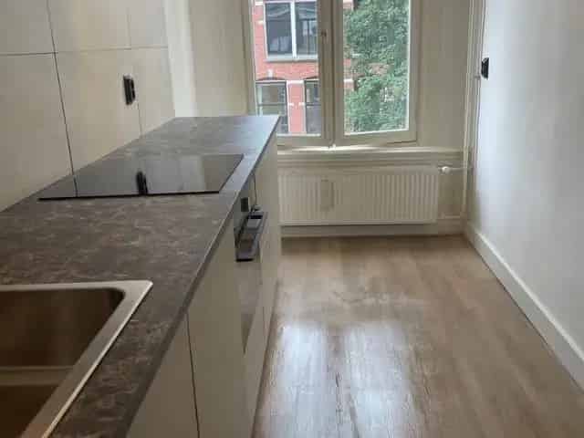 Gemeubileerde 2-kamer woning Amsterdam nabij Vondelpark