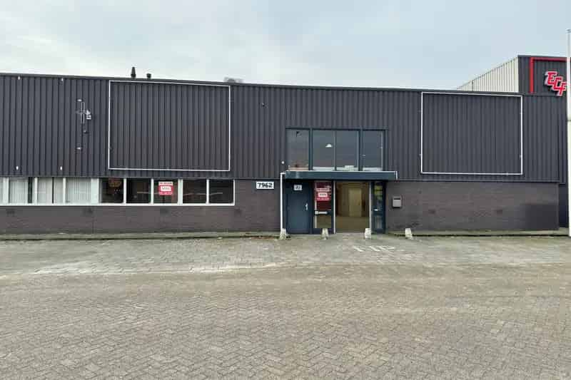 Bedrijfshal te huur Eindhoven 350m²