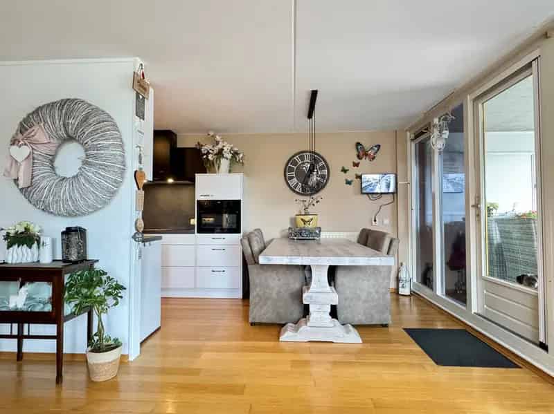 3-kamer appartement begane grond tuin garage zonnepanelen airco