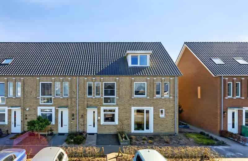 Huis Te Koop , 16, Pinksterbloemstraat, Landhorst, Noord-Brabant