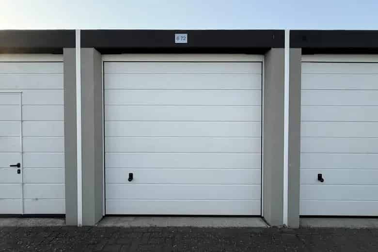 Garagebox 21m2 Waalwijk te koop - Opslag Werkplaats Magazijn